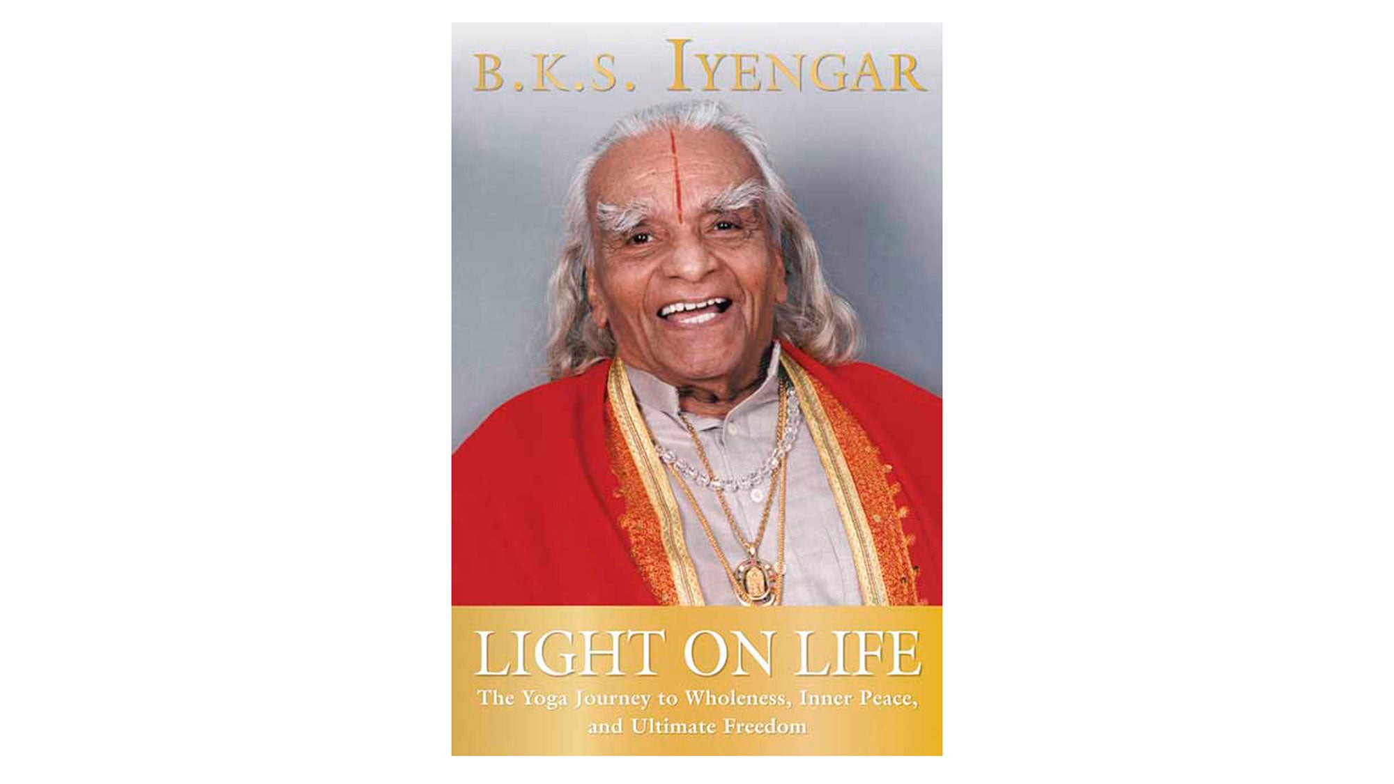 71U9jrOz5OL Light on Life: The Yoga Journey to Wholeness, Inner Peace, and Ultimate Freedom