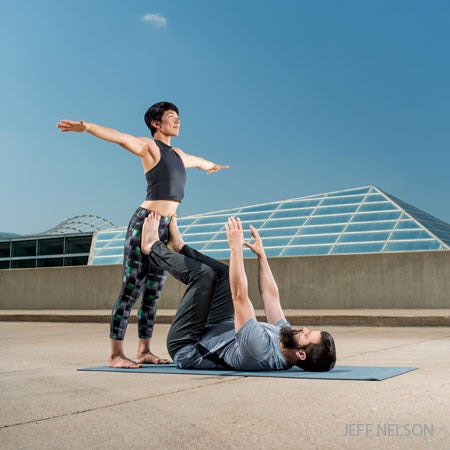 Acro Yoga Plank Press 1 Acro Yoga Plank Press 1