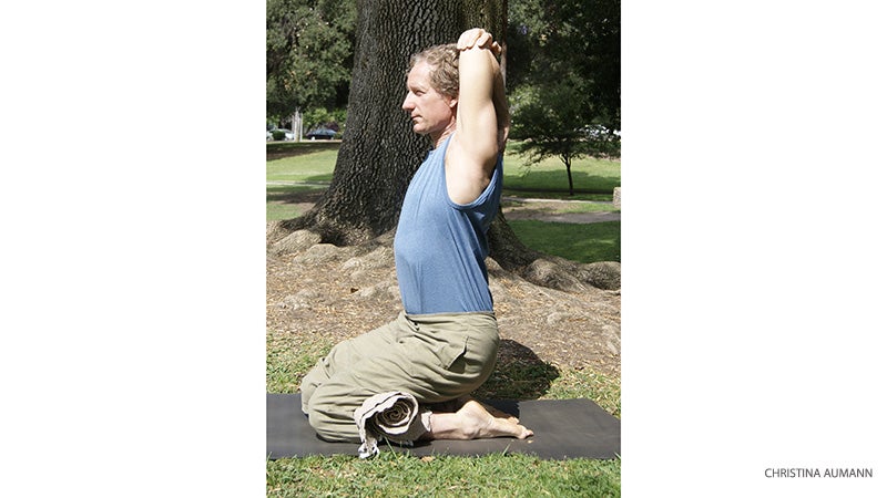 Pose1-201506-blog-Scott-Lewicki-Calf-mashing-vajrasana Scott-Lewicki-Calf-mashing-vajrasana