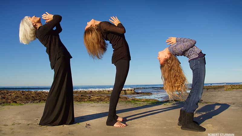 Three-Generations three generations, family, back bends