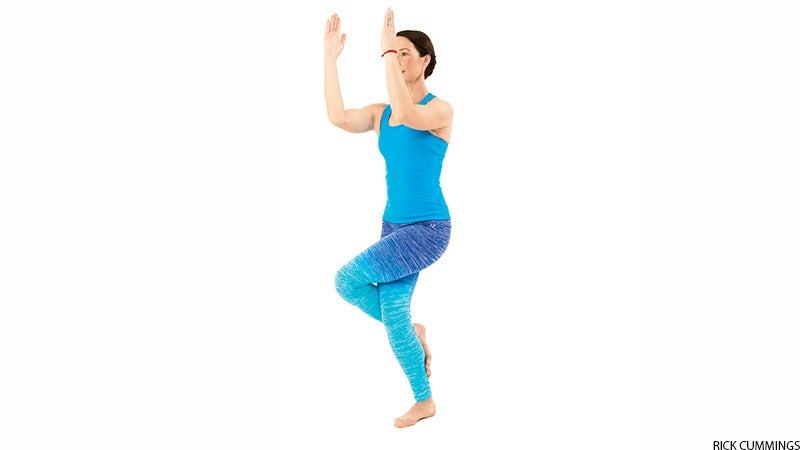 Garudasana (goal post arms) Garudasana (goal post arms)