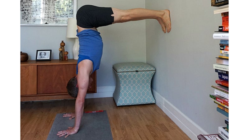 jasonchalf_handstand jason crandell l-shape handstand