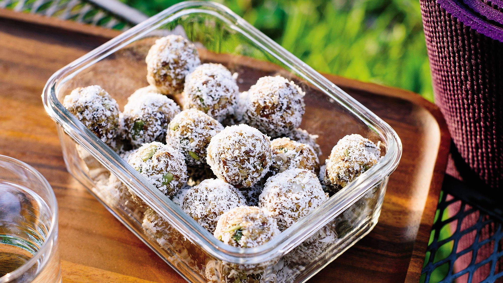 073620_granola-bites_0384 Trail Mix Granola Bites