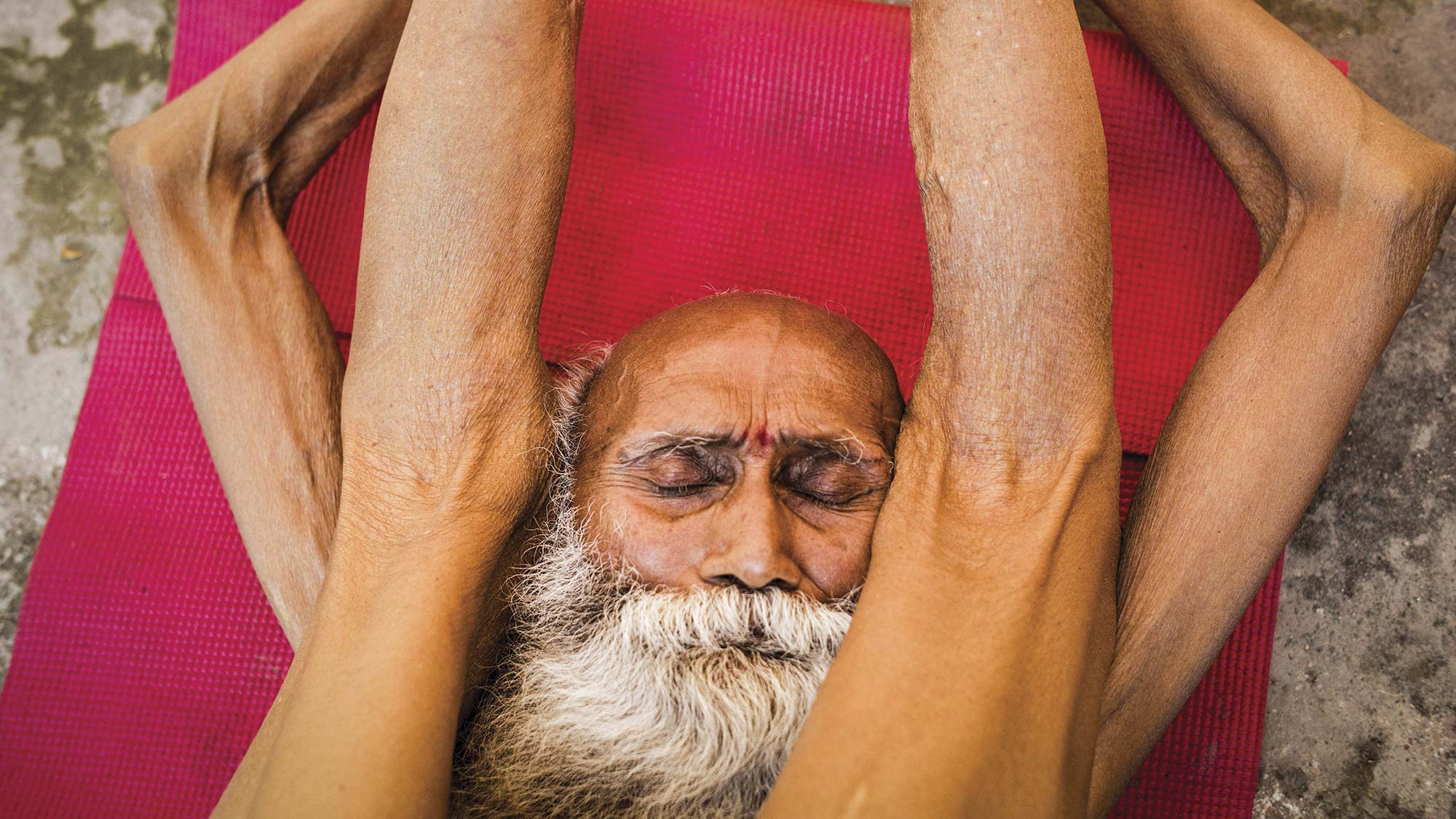 india-man-stretch None