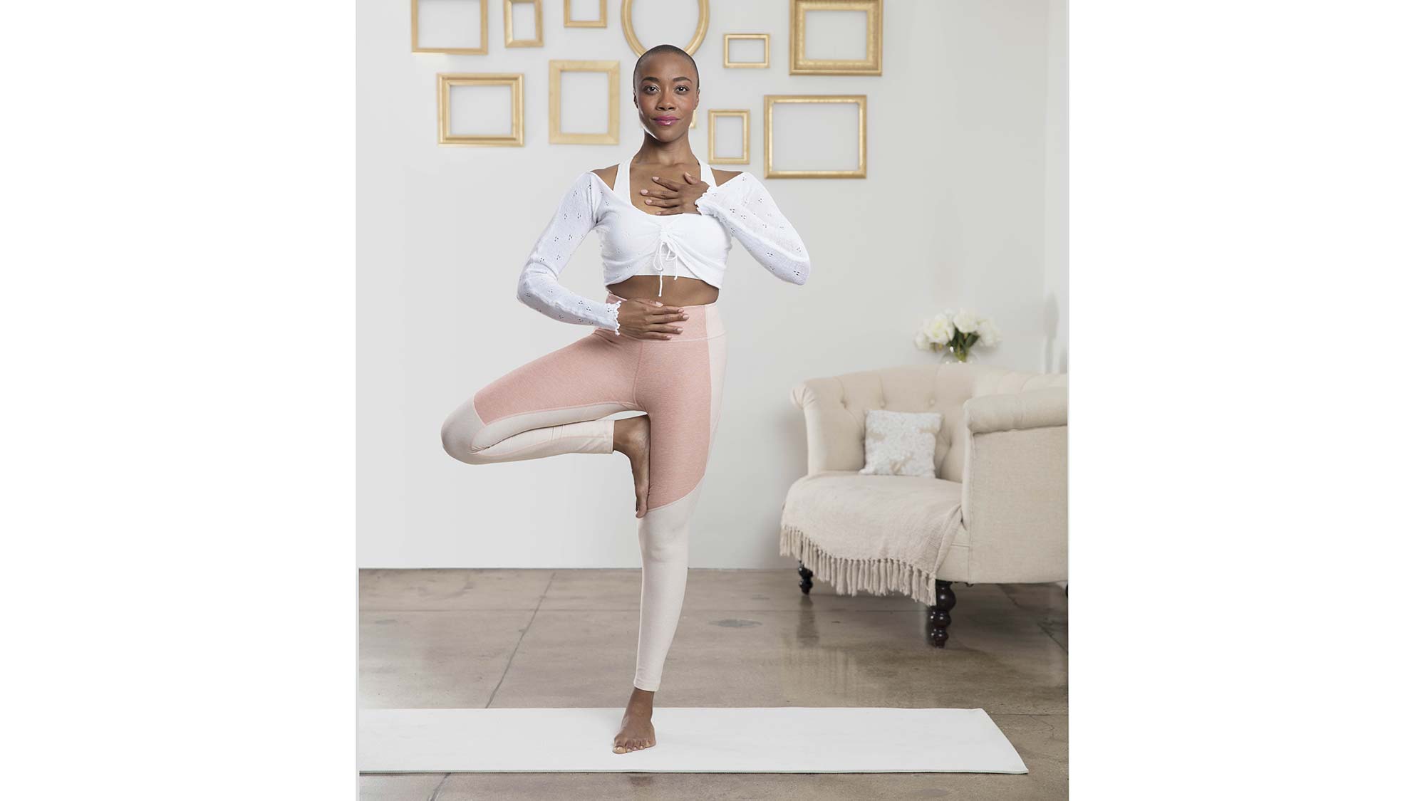 saraclark-treepose None