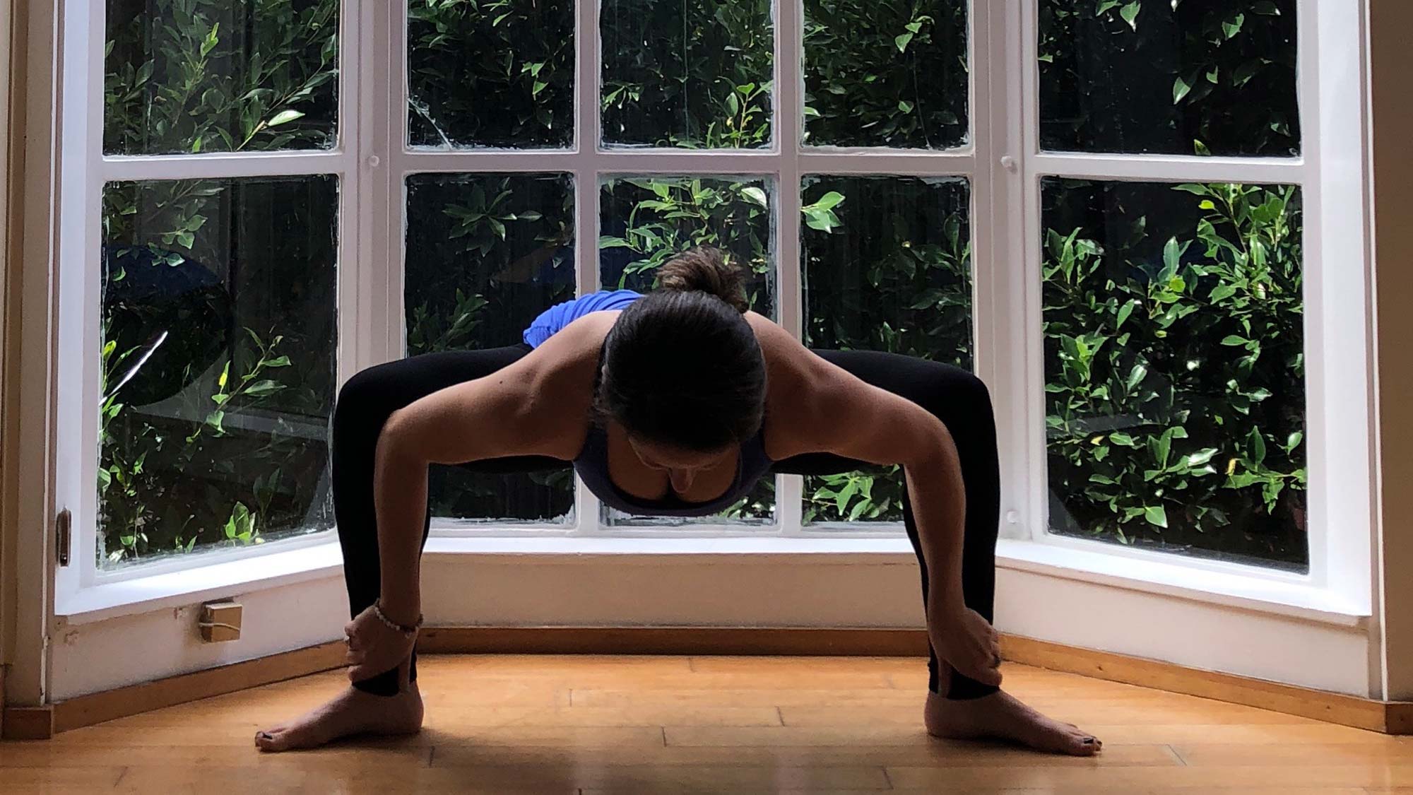Sumo-Squat None