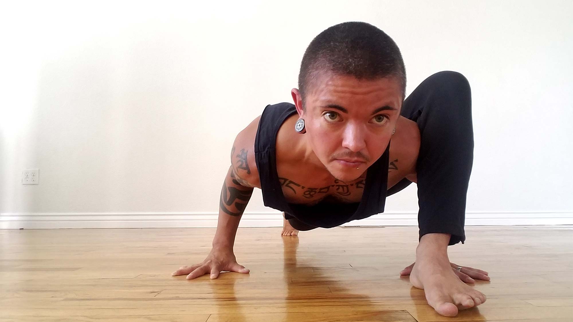 Runners'-Lunge-Pose-2 None