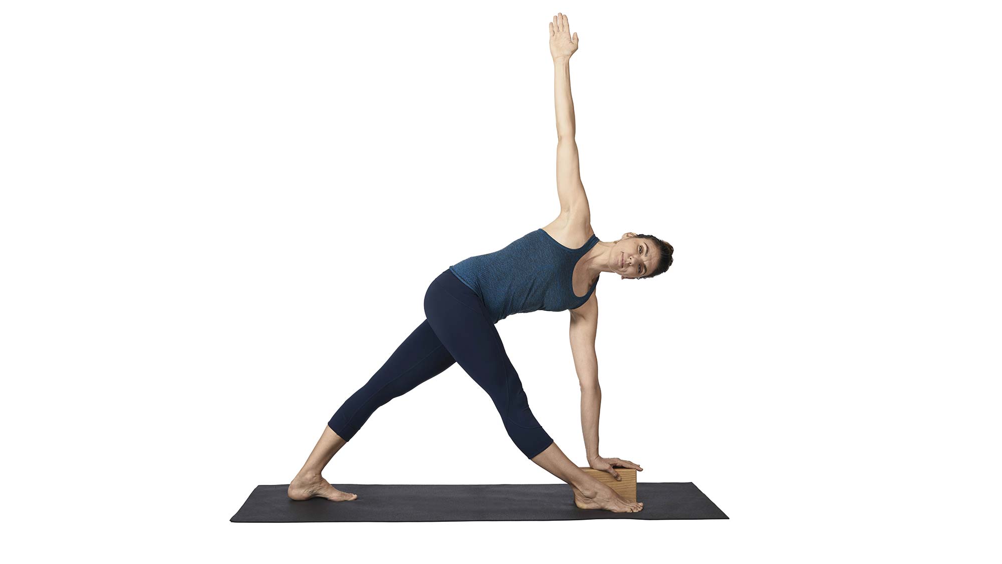 revolvedtriangle-block resolved triangle pose with block