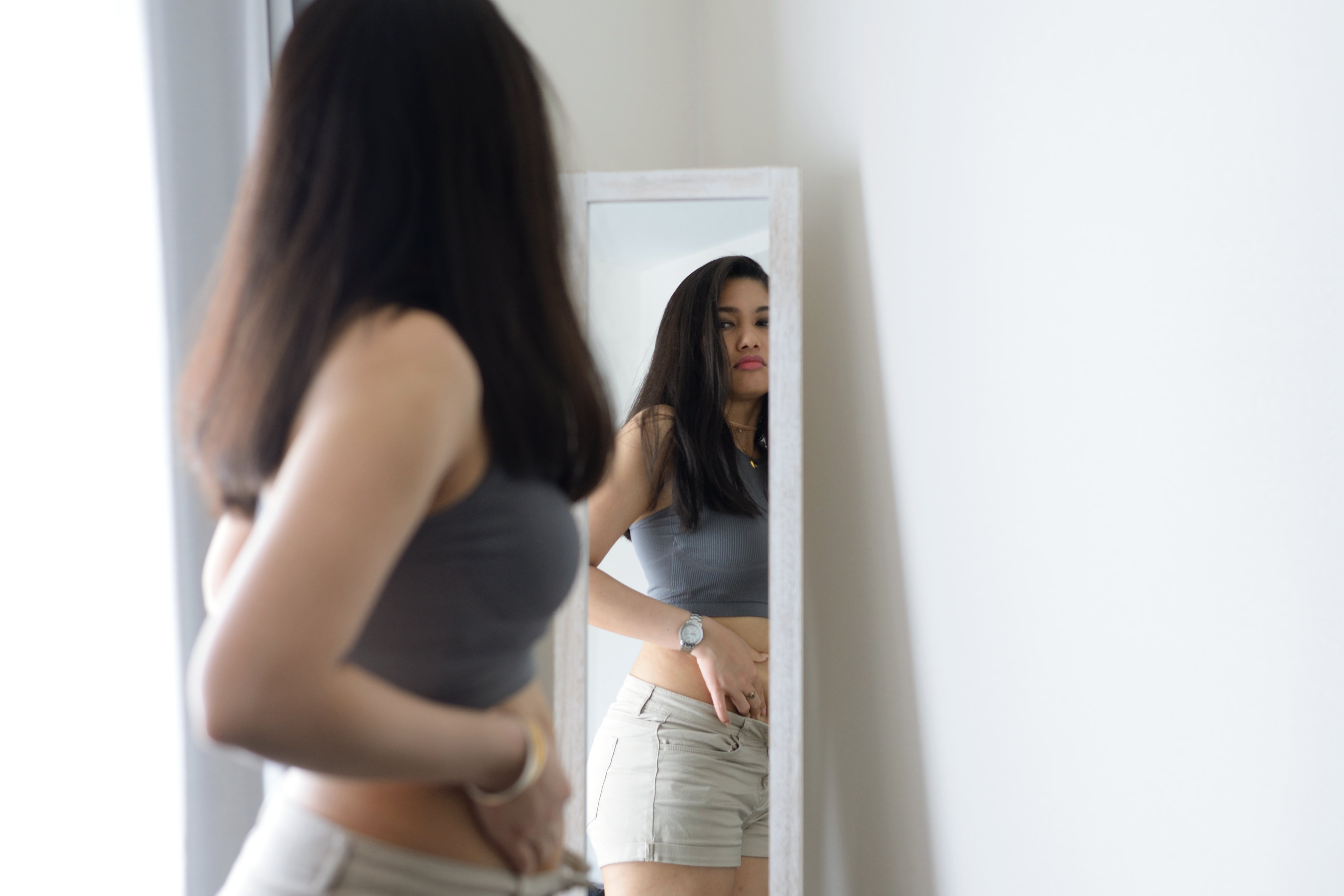 Body-image-issues-814891668_5467x3646 None