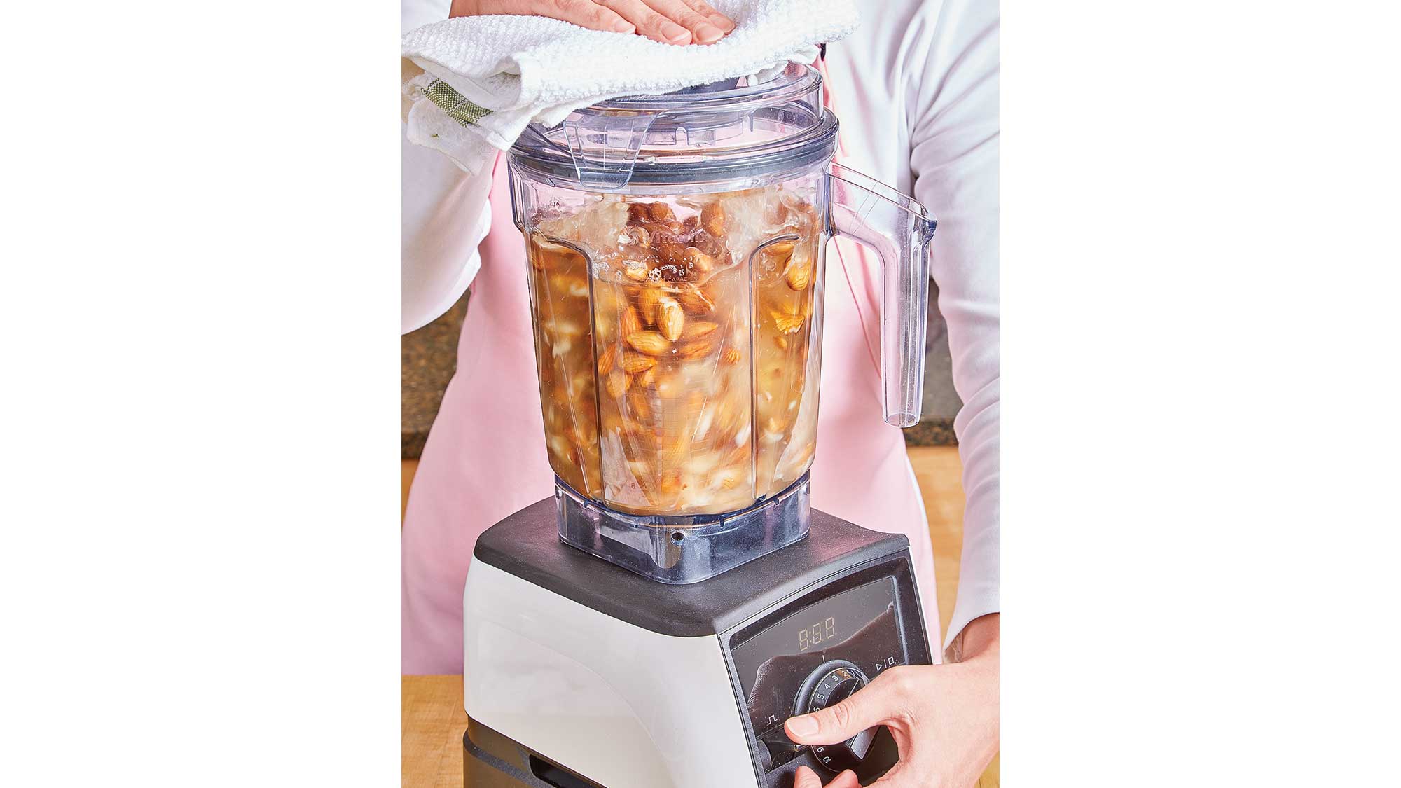 blend blend, homemade almond milk