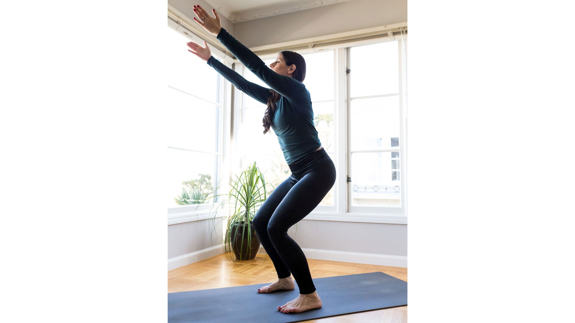 chair-pose Yoga after miscarriage. Chair pose.