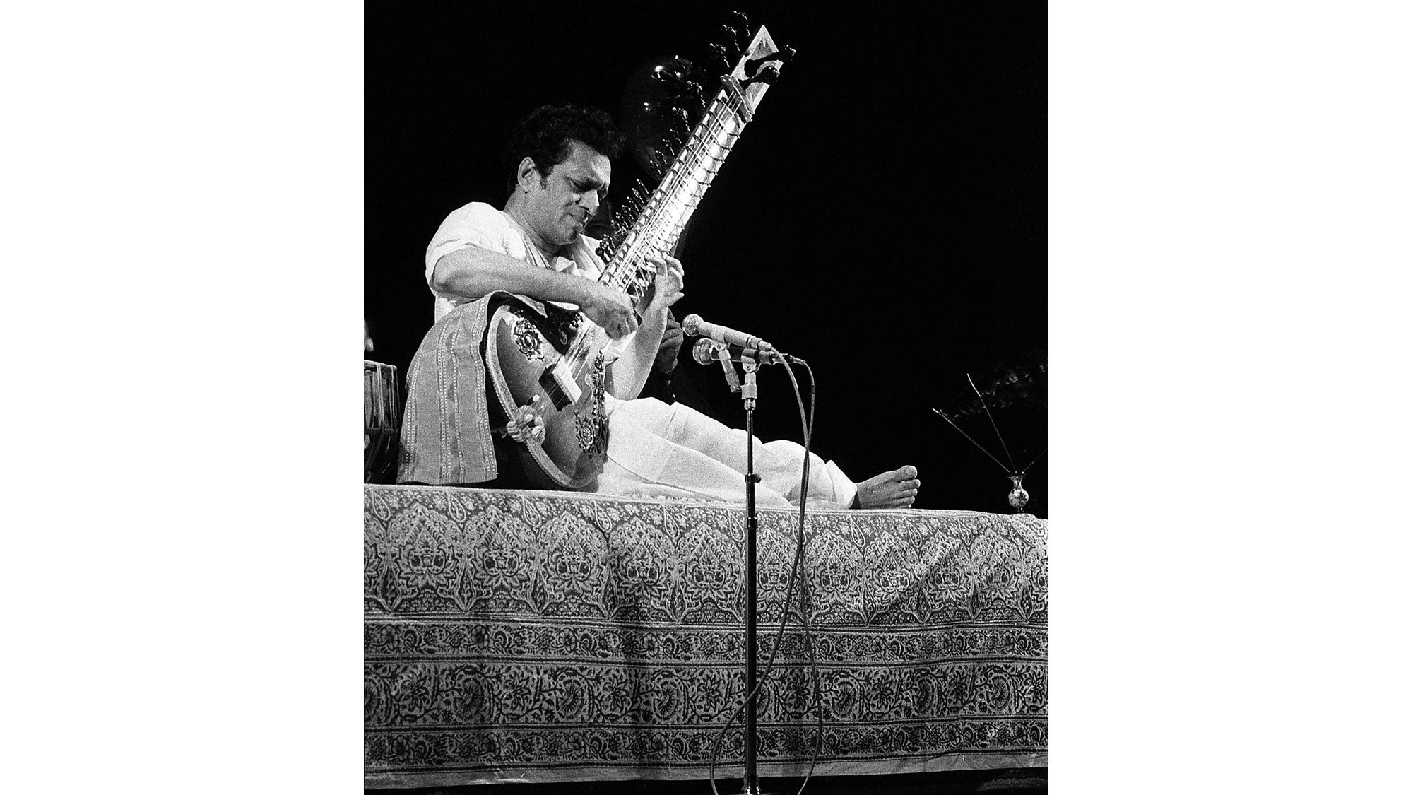 MusicFeature_315_FB9RP8_im_resized None