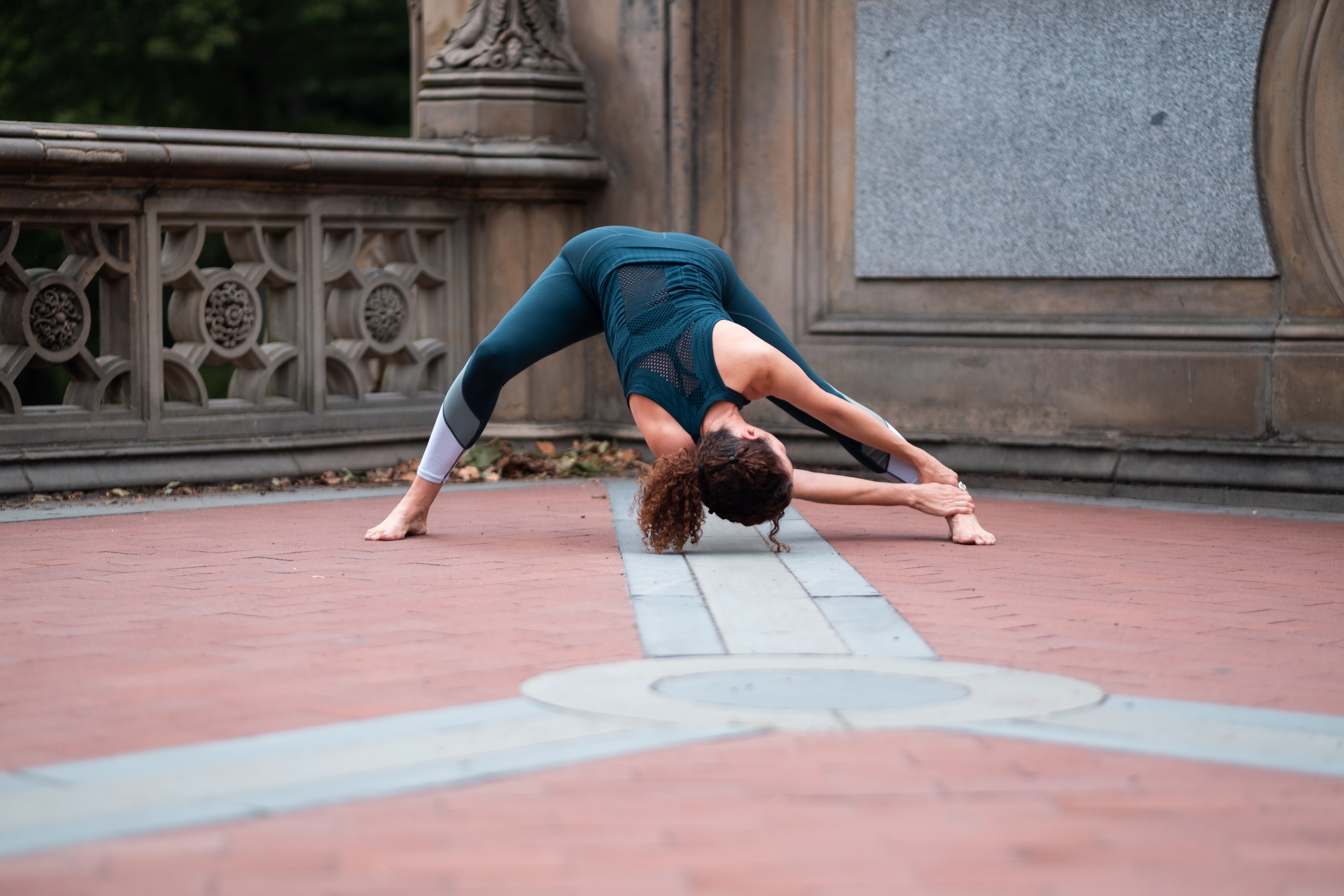 4. Straddle Forward Fold Variation None