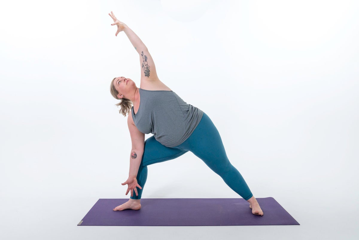 Extended Side Angle Pose