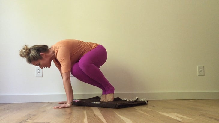 201504-blog-kathryn-budig-side-crow-2
