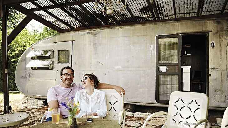 Austin, couple, sitting, texas