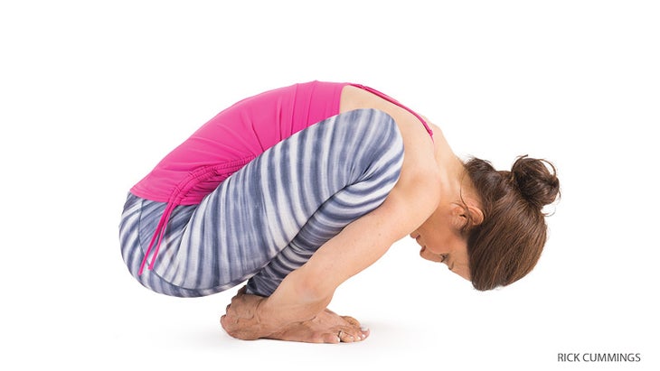 yogapedia_278_01_FNL-MALASANA garland pose, malasana