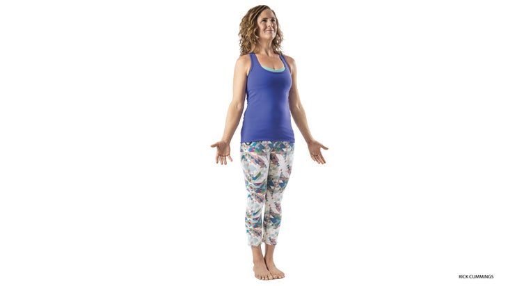 201506-yjmag-hips-body-tailbone-tadasana tailbone