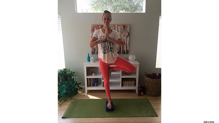 Balancing Postures on a Block Balancing Postures on a Block