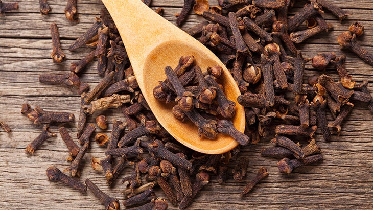 Cloves Cloves