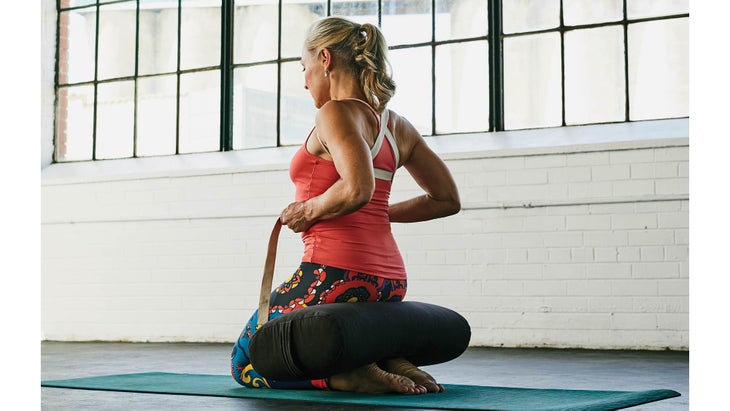 MC_294_51083_bjk Carrie Owerko Camel Pose (Ustrasana)