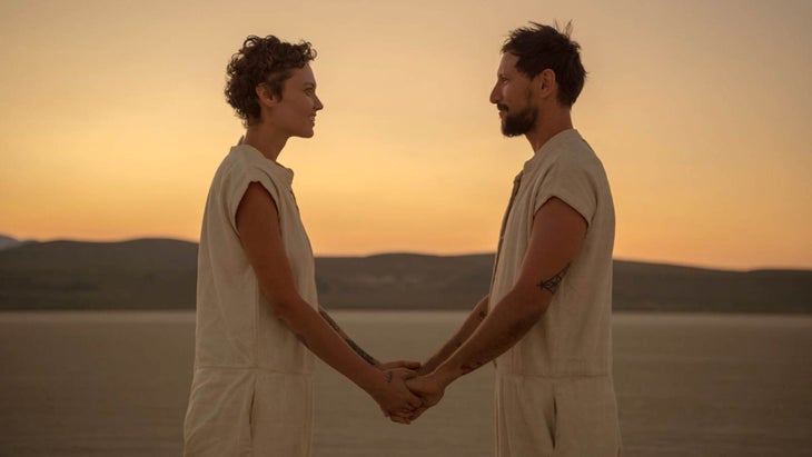 burning-man-love-couple None