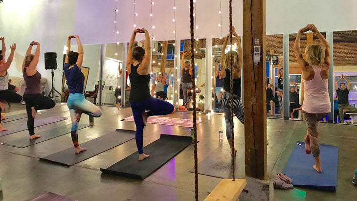 denver-livebeyoga-zenden None