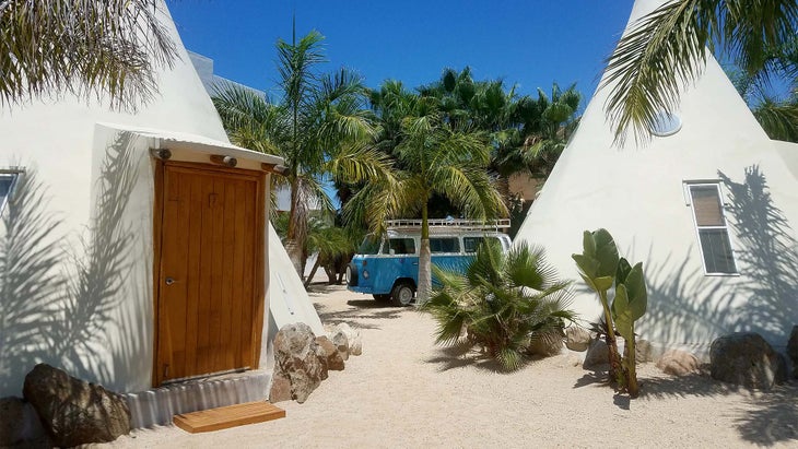 9.-Yoga-Surf-Todos-Santos.2 None