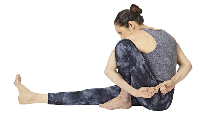 YP_3033_0053_bjk Marichyasana I