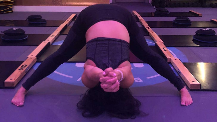 coldyoga-crystal cold yoga, forward bend