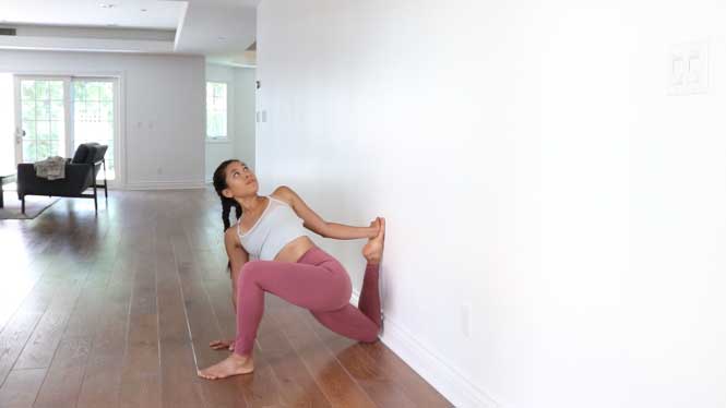 Shin-up-the-Wall-twist None