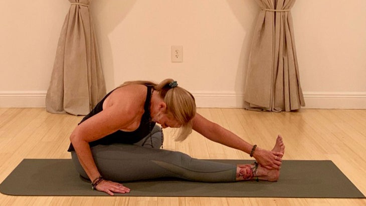 gQFUFAhnQsWI8bSitVVZ2g_thumb_9139 Yoga and breathe deeper. Head-to-Knee Pose, variation (Janu Sirsasana).