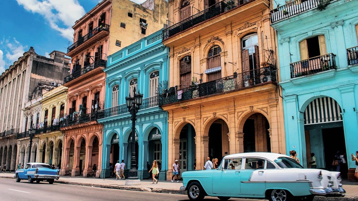 TravelEssay_augustin-de-montesquiou-346174-unsplash_bjk_resized Cuba