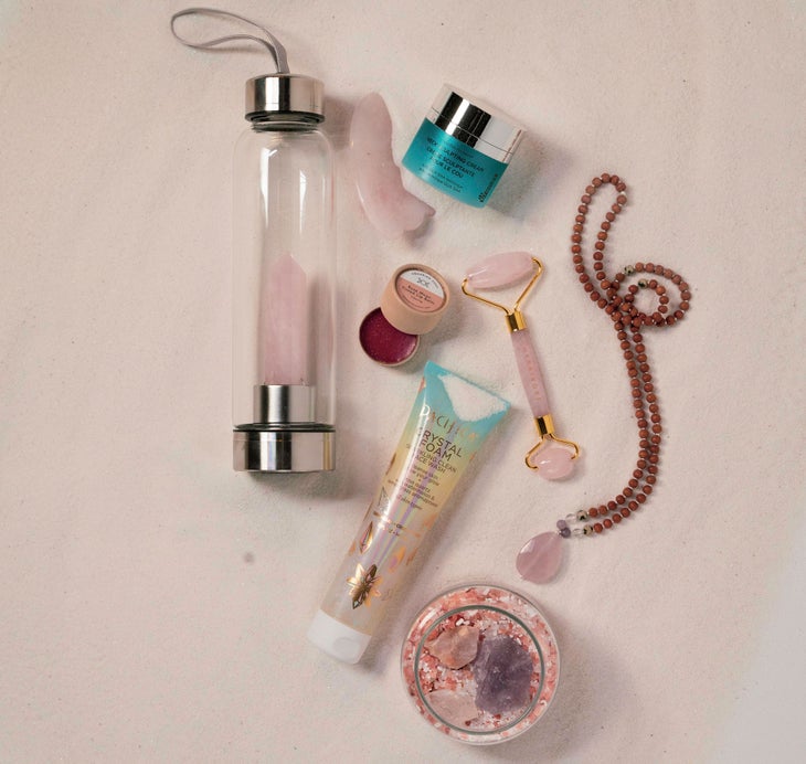 Pink-Quartz_resized2 7 Rose Quartz Beauty Products to Open The Heart Chakra