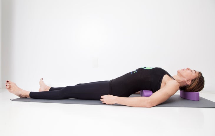 Supported Fish Pose None