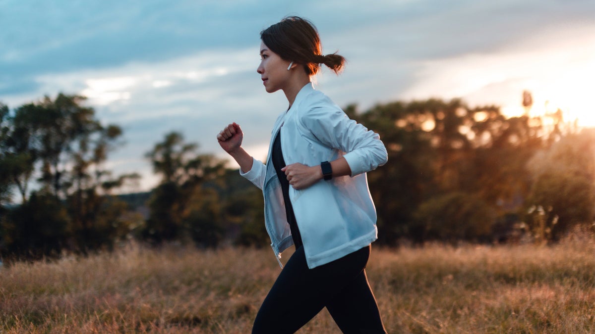 The 8 Secrets of Energetic People to Naturally Increase Your Energy Levels