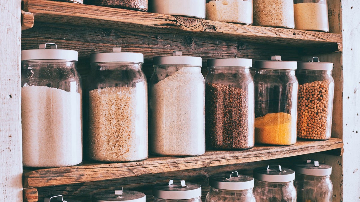 7 Must-Have Pantry Staples for Busy Weeknights