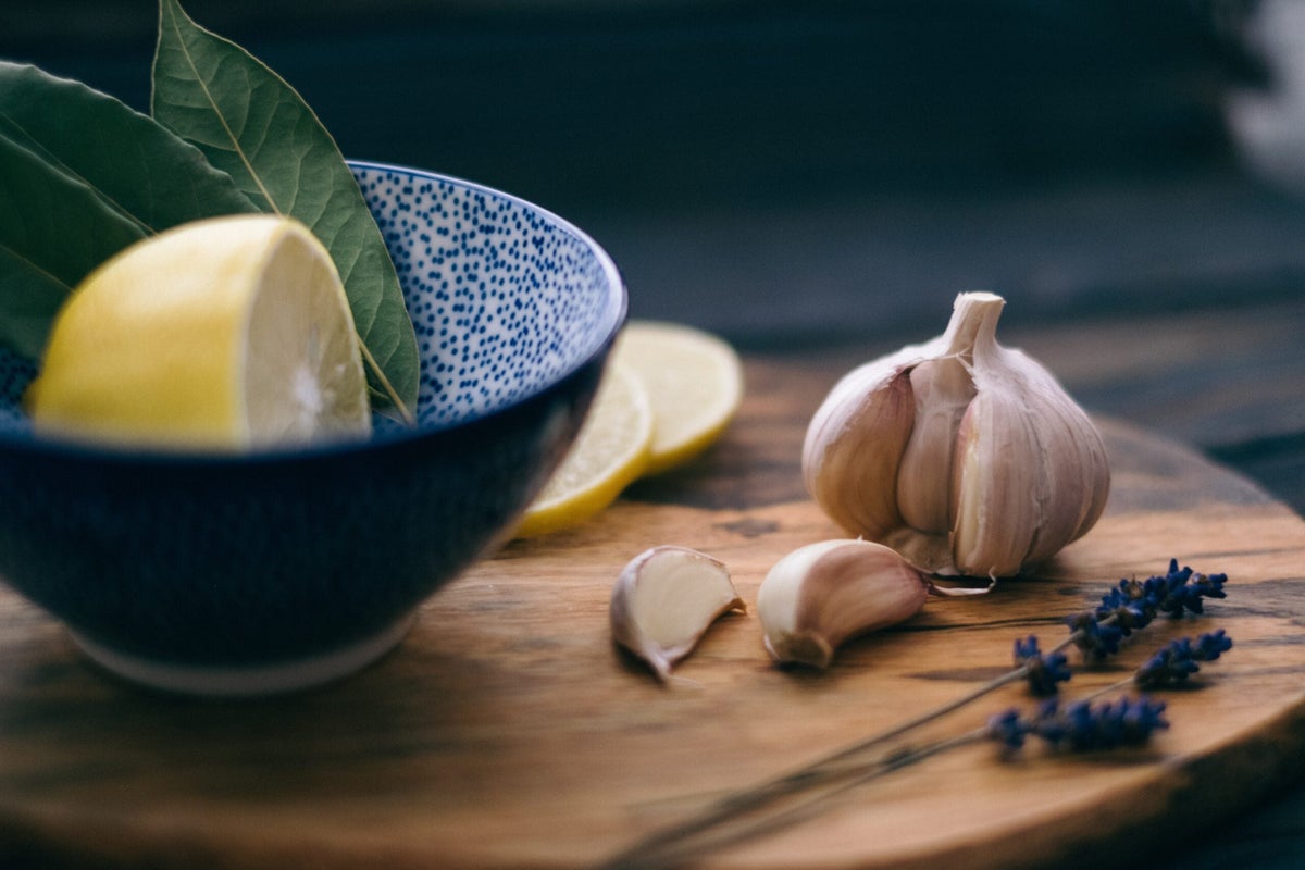 Here’s Why Garlic Is Such a Great Ingredient for Winter Wellness