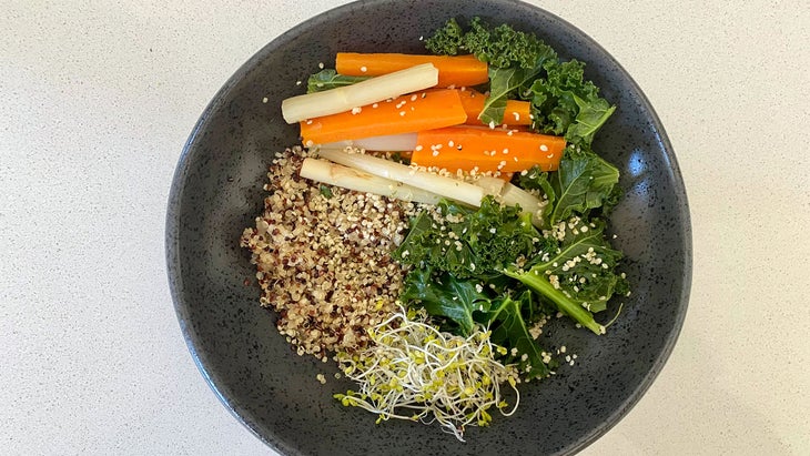 Vegetable Quinoa Bowls to balance your kapha dosha