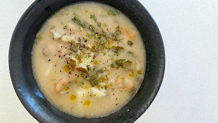 Vegetable white bean soup to balance your kapha dosha