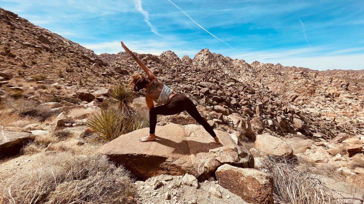 This Free-Spirited Practice Embodies the Energy of the Full Moon