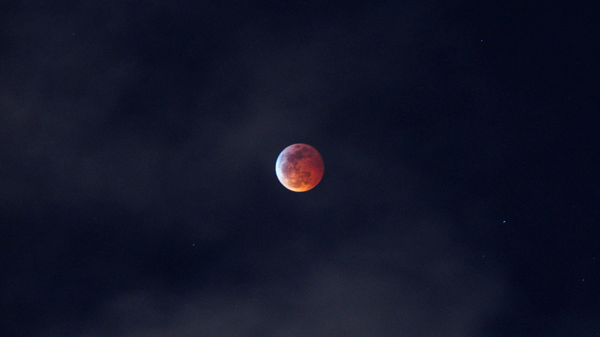 What the Full Moon in Scorpio Means for You